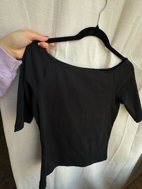 Banana Republic Black Boatneck Women’s Top